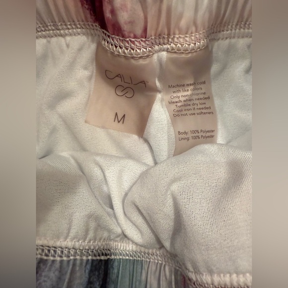 Calia Multicolor Airbrush Crystal Woven High Rise Petal Hem Short - Picture 3 of 4